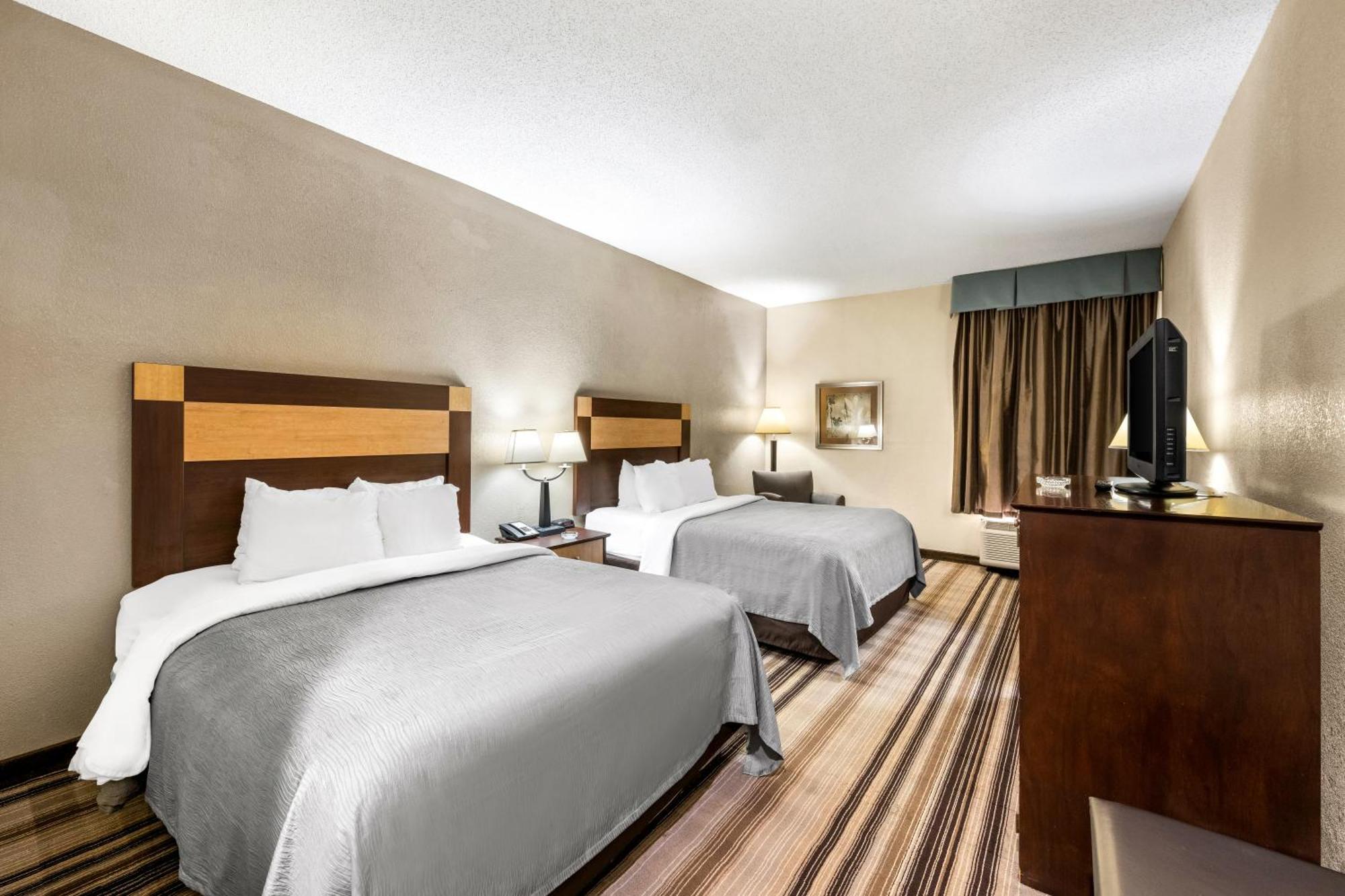 Quality Inn I-81 Exit 23 Bulls Gap Eksteriør billede