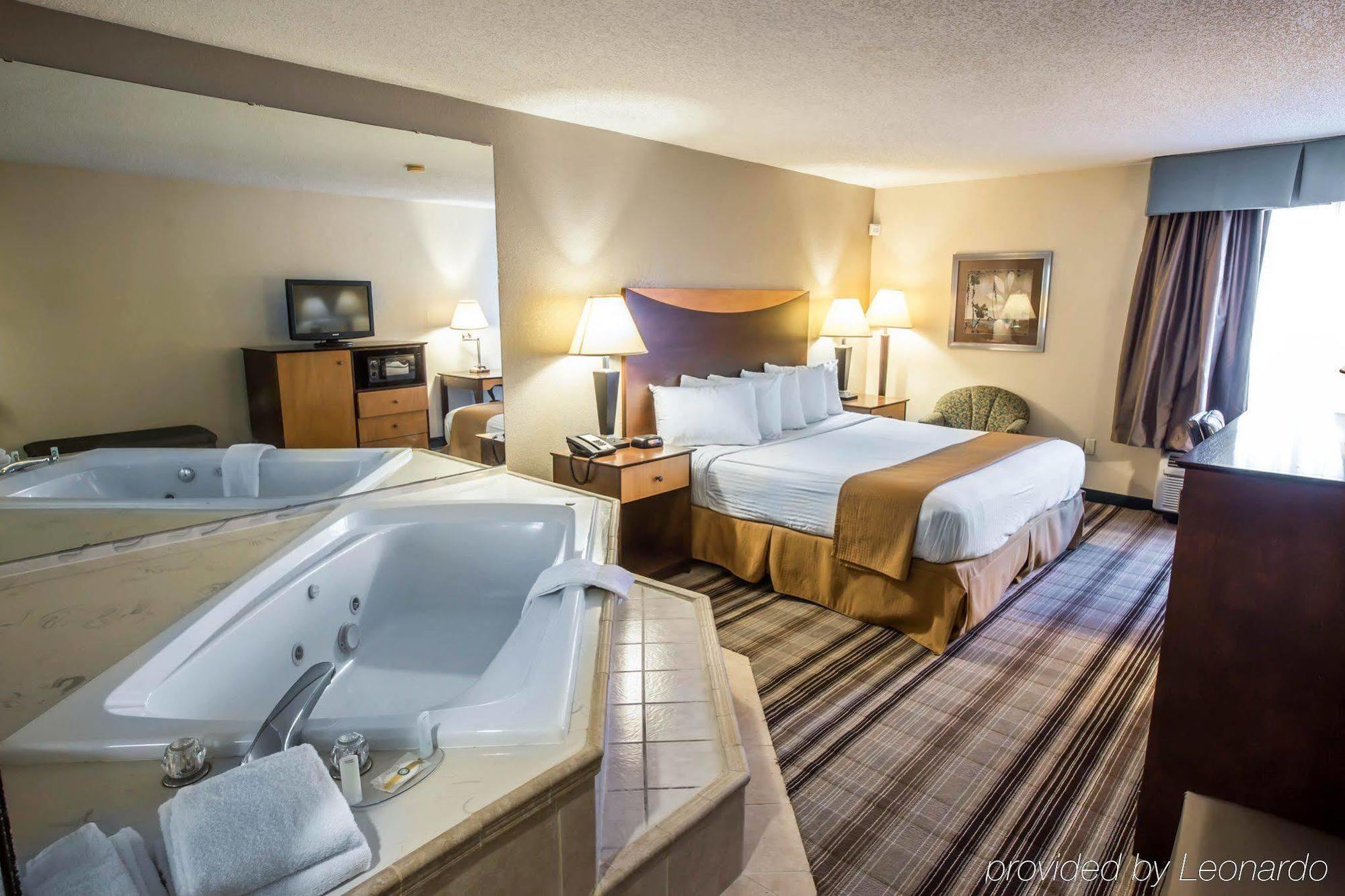 Quality Inn I-81 Exit 23 Bulls Gap Eksteriør billede